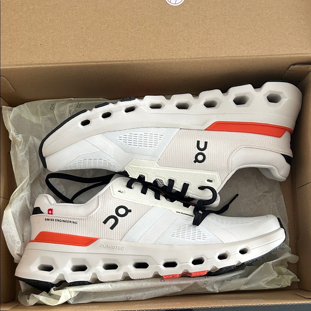 On Running women’s White and red/orange Sneakers